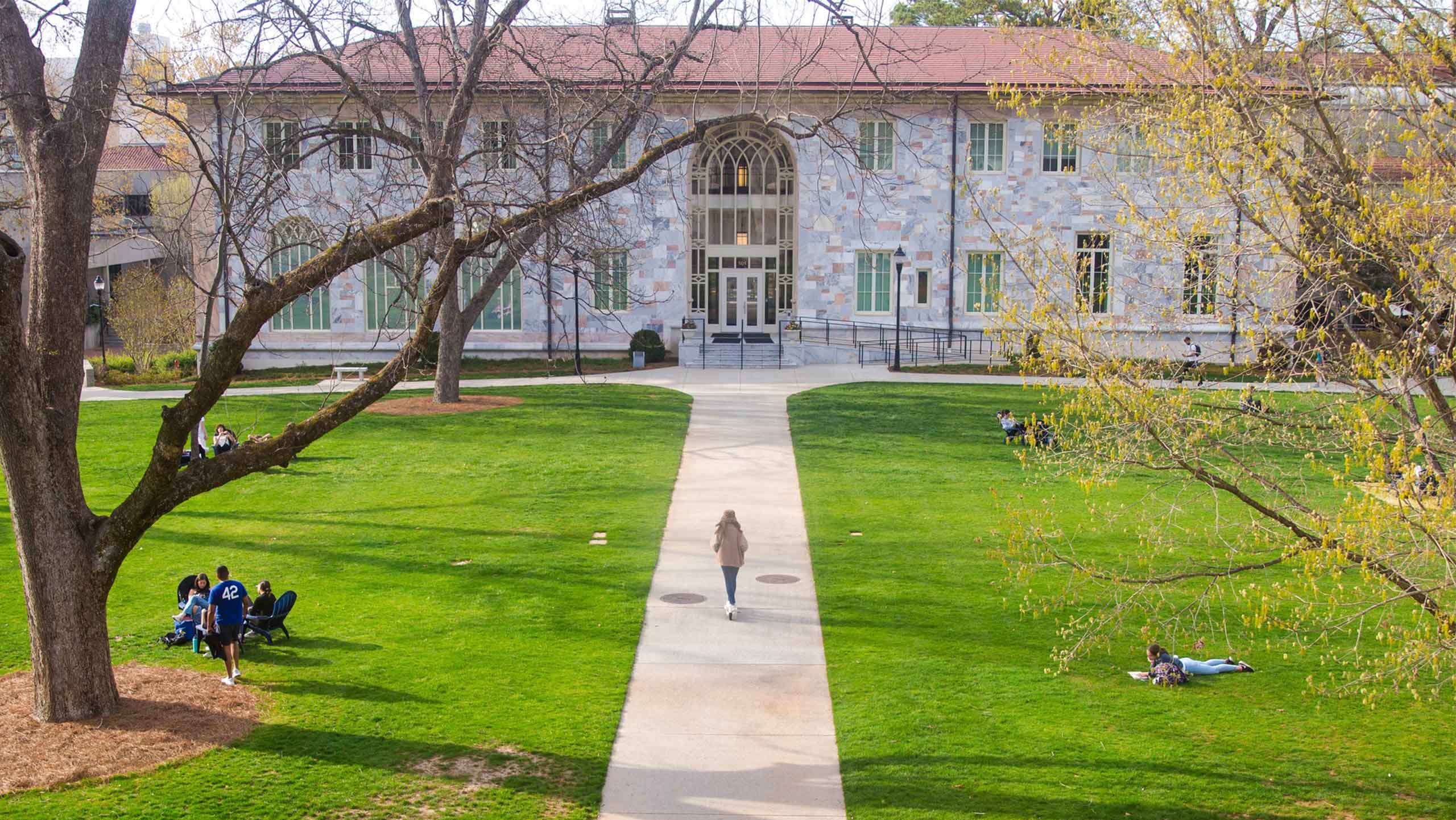 How These 10 Best Colleges In The Southeast US Are Shaping Future Leaders