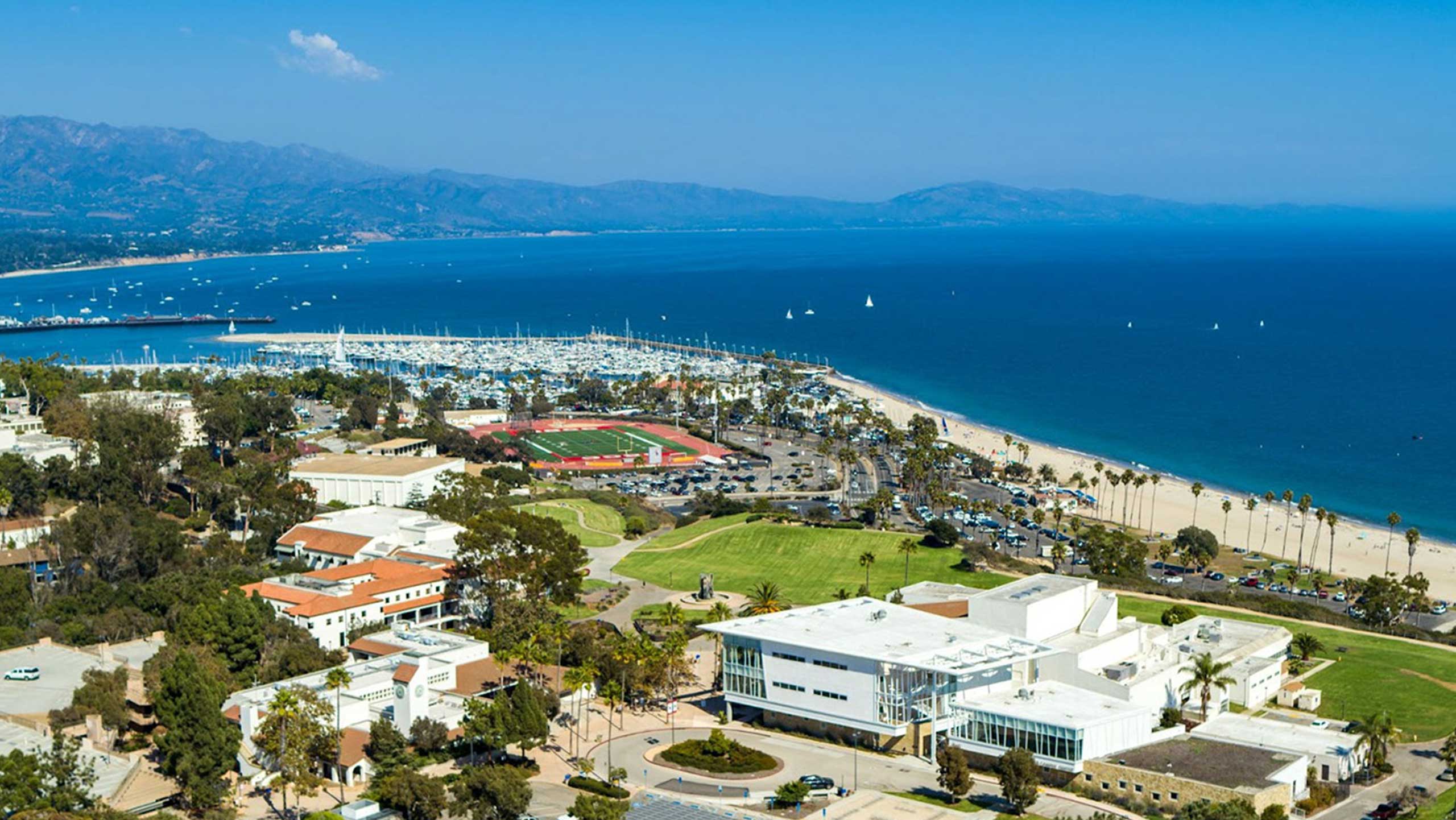 10 Best Community Colleges In California & What Sets Them Apart