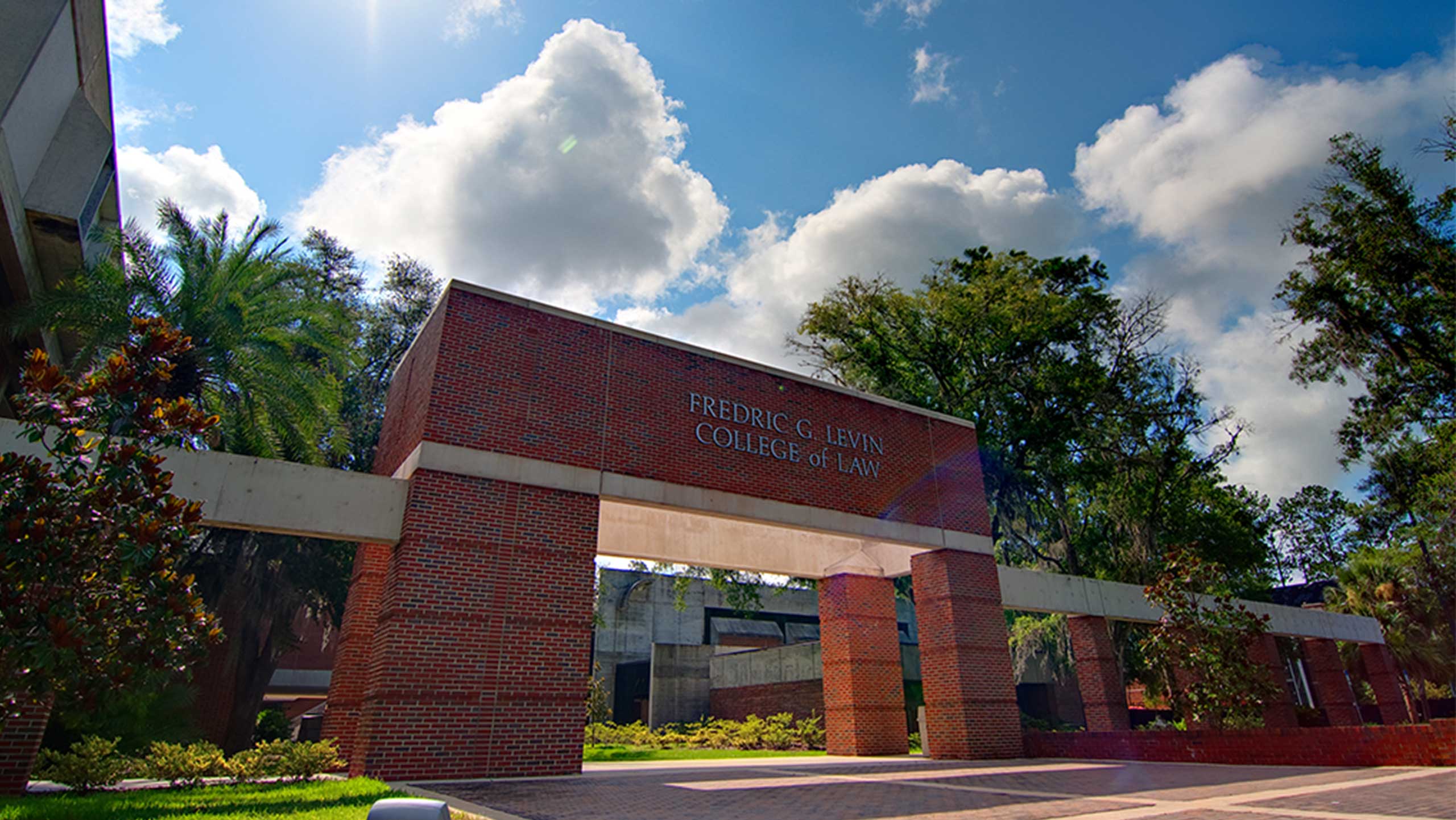 10 Best Law Schools In Florida For Aspiring Attorneys