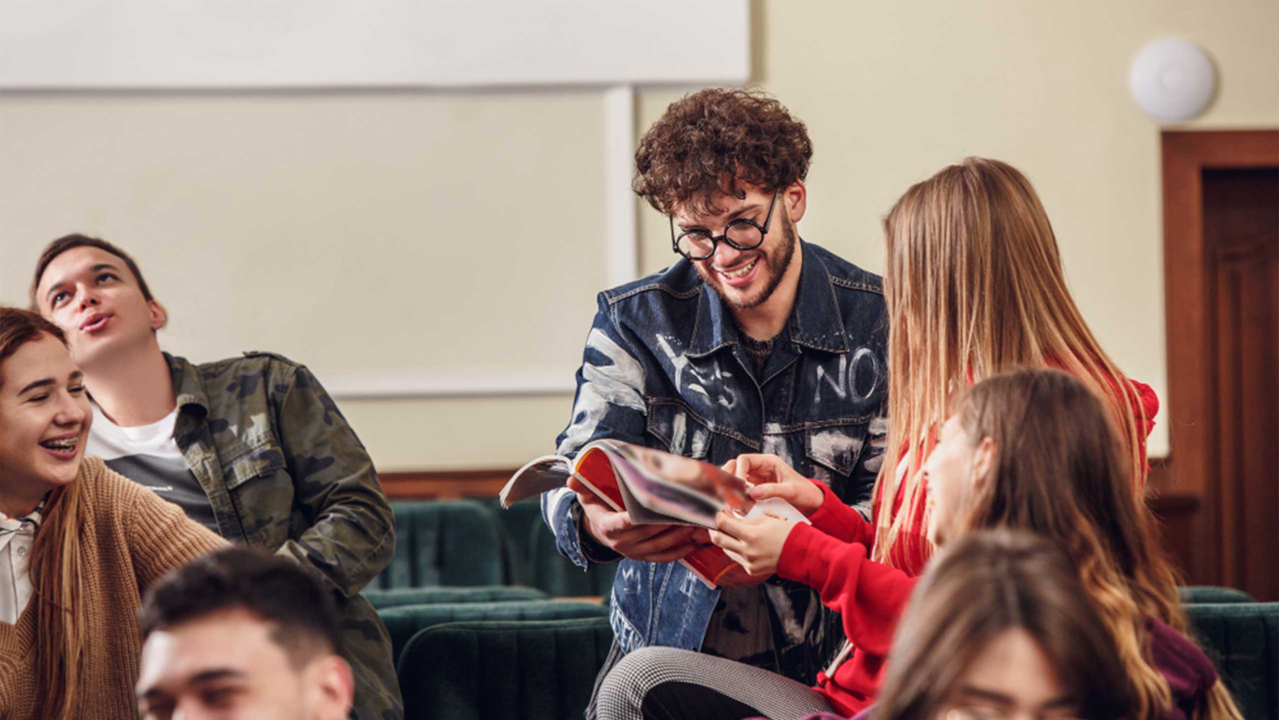 List Of Colleges That Accept Undocumented Students (Admission Requirements Covered)